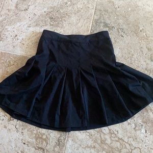 Black pleated skirt